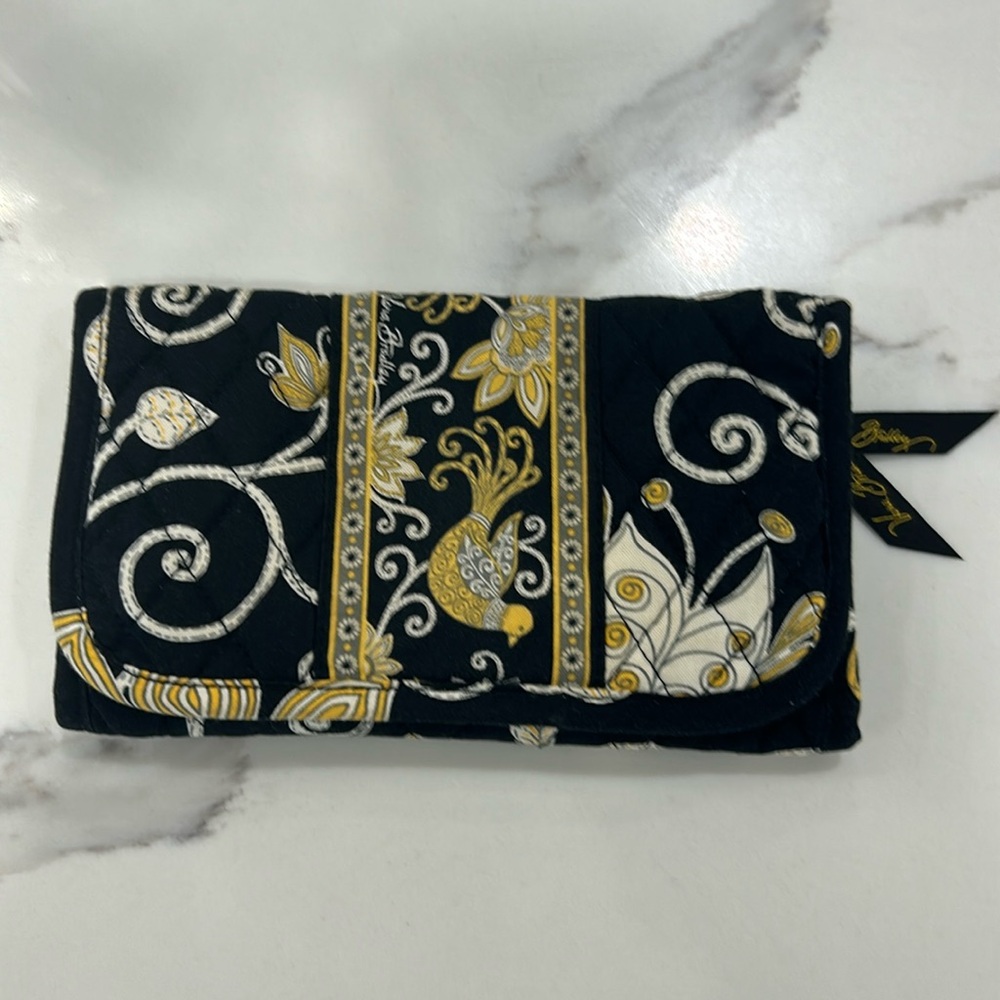 Vera Bradley Tri-Fold Wallet in Retired Yellow Bird‎ Pattern.
